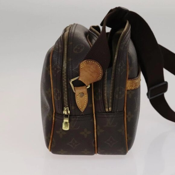 LOUIS VUITTON Monogram Reporter PM Shoulder Bag